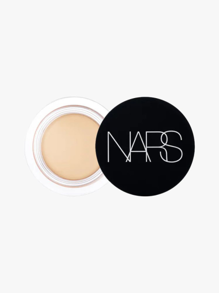 Nars Soft Matte Complete Full Coverage Concealer in branded component on a light gray background